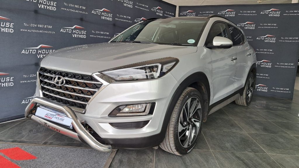 2019 Hyundai Tuscon 2.0 Elite AT 78000km R359 900 petrol Used Bakkies